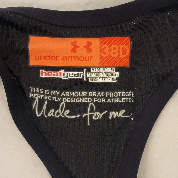 Under Armour ladies 38D compression racerback bra with front zip - Picture 7 of 10